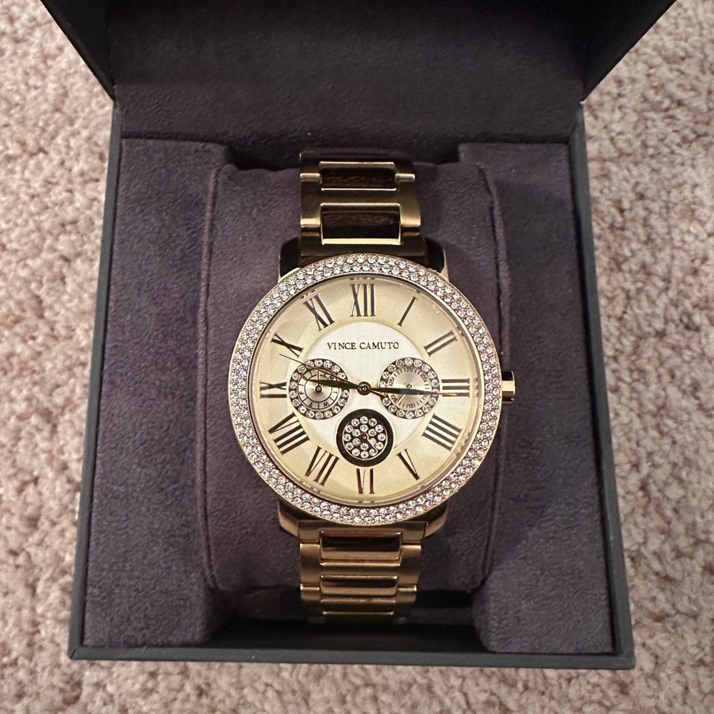 Gold Watch - image 3